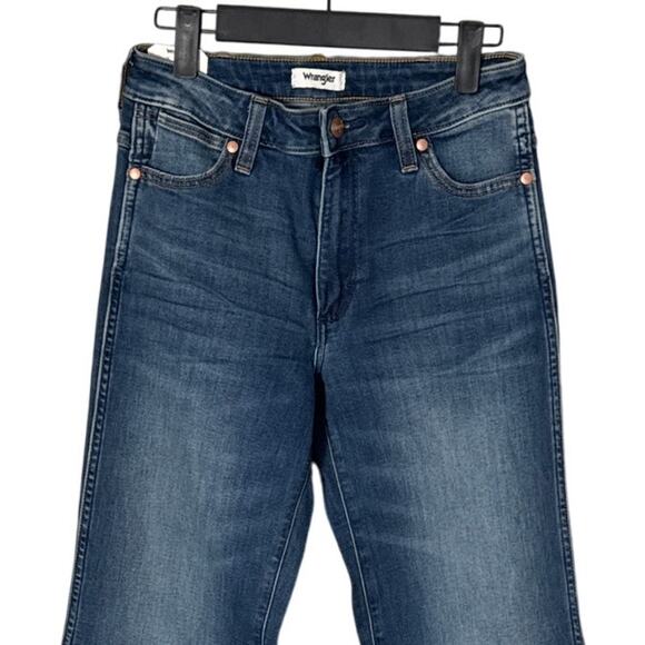 NWT Wrangler Women's Wanderer Dark Wash High Rise Stretch Flare Jeans Size 26 - Picture 10 of 15